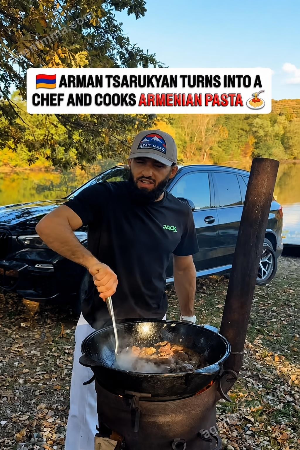 Arman Tsarukyan mostra suas habilidades culinárias com macarrão armênio e chama seu prato de "Super