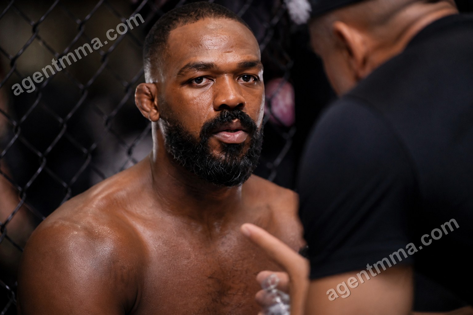 How Long Is a UFC Fight? Rounds, Breaks and Limits